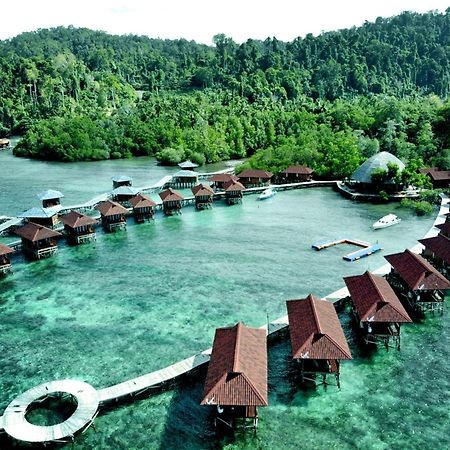 Korpak Villa & Resort Raja Ampat Saonek Exterior foto